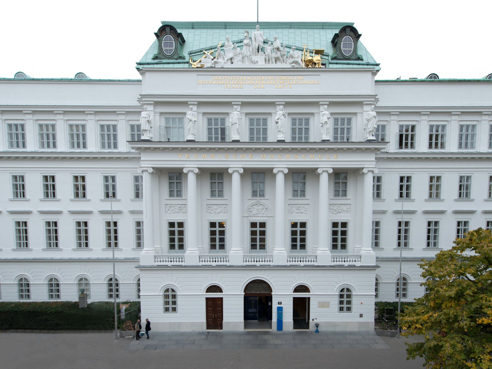 Hauptgebäude der TU Wien am Karlsplatz